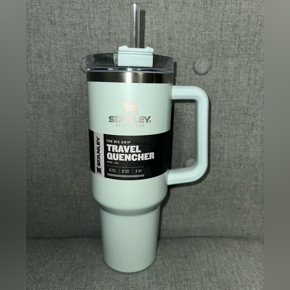 Stanley 40oz Quencher Spearmint Pearlescent